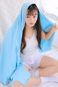 云缨去掉衣服图片